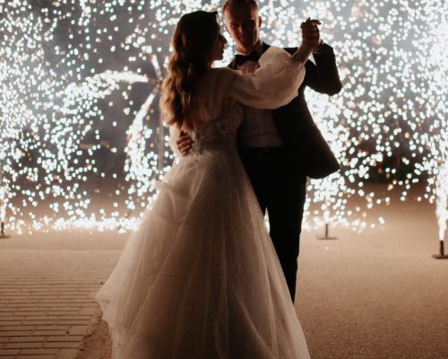 We make sure you will celebrate hard on your events that we provides with fireworks, lanterns etc..